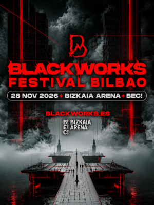 Flyer con una estética futurista y apocalíptica dominada por tonos negros, grises y rojos. El logotipo de Blackworks aparece en rojo intenso sobre un paisaje de edificios industriales envueltos por nubes y niebla. En el centro destaca una pasarela iluminada que conduce al Bizkaia Arena - BEC!, reforzando la sensación de monumentalidad. La tipografía es grande, agresiva y de estilo industrial, mientras que el diseño transmite una atmósfera oscura, tecnológica y propia de un gran festival de hard techno.